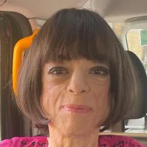 Liz Carr