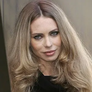 Yvonne Scio