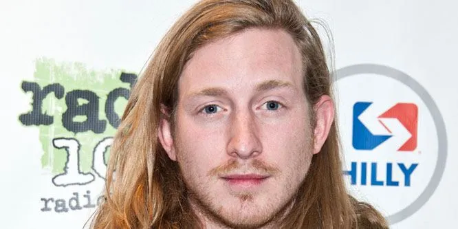 Asher Roth