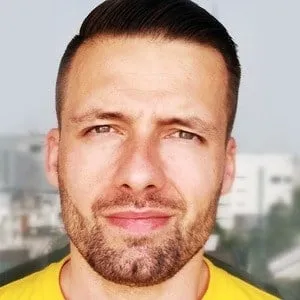 Tino Valentin