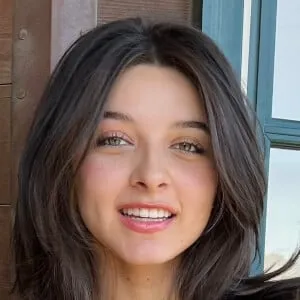 Nicole DeLaFuente