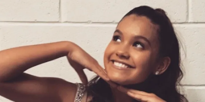 Alexa Curtis (Pop Singer)