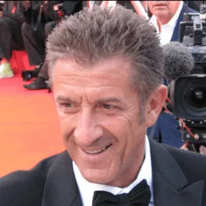 Ezio Greggio