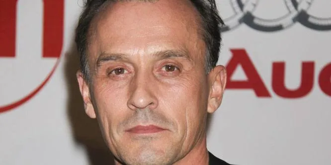 Robert Knepper