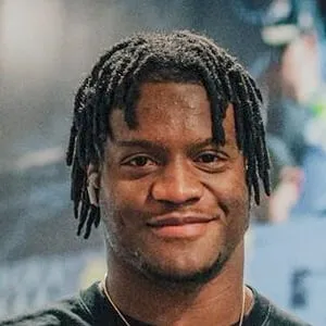 Kenneth Walker III (Football Player)