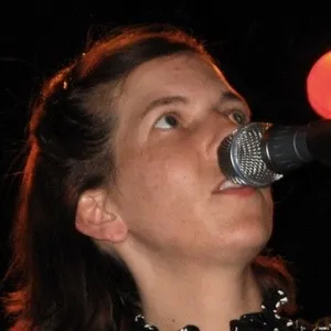 Rosie Thomas