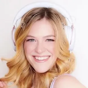 Kelsey Impicciche