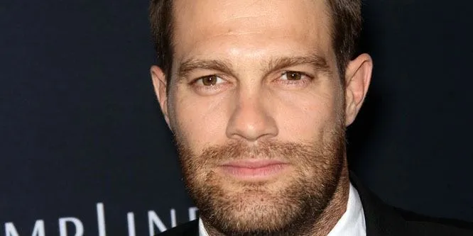 Geoff Stults