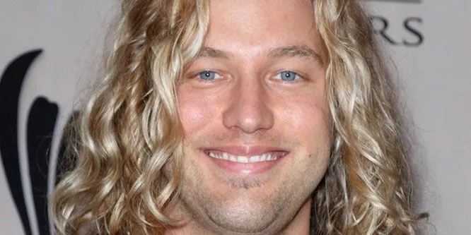 Casey James