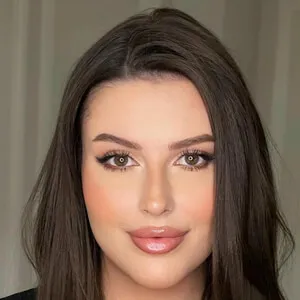 ajnabiyeh