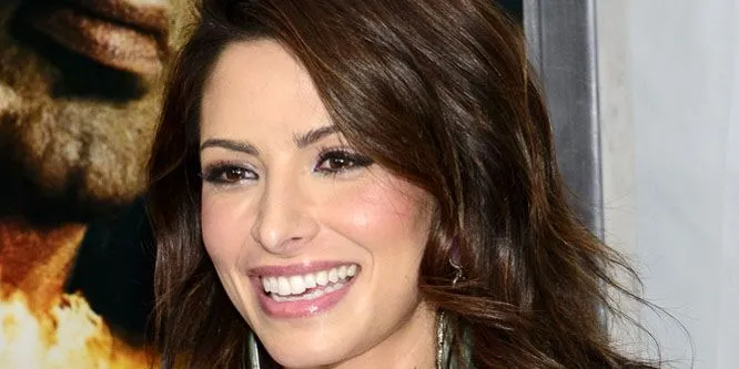 Sarah Shahi