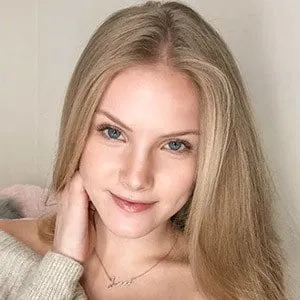 Jenna Warren