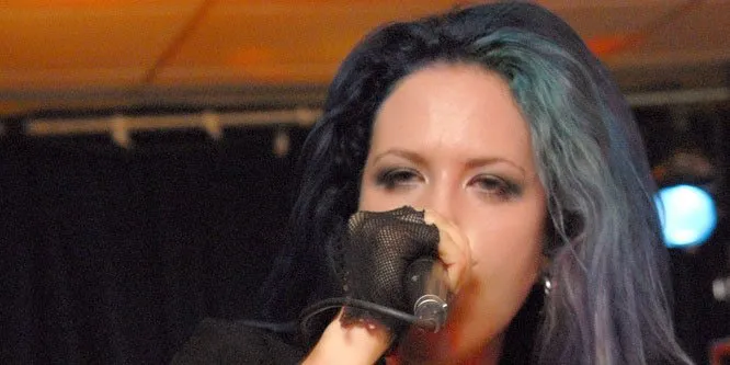 Alissa White-Gluz