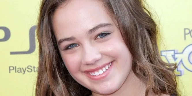 Mary Mouser