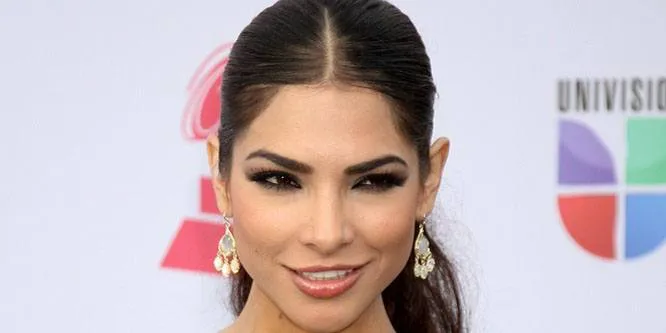 Alejandra Espinoza