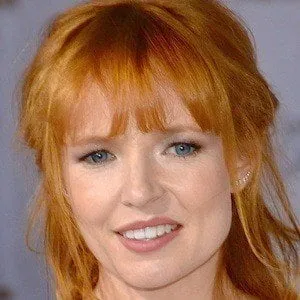 Stef Dawson