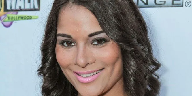 Alisa Reyes