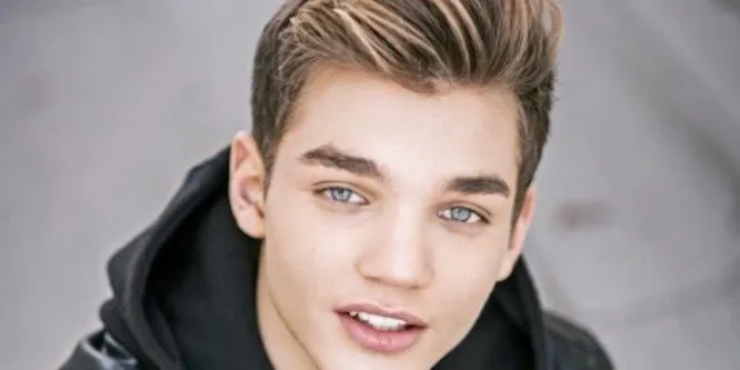 Julian Martel
