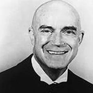 Keene Curtis
