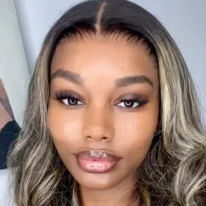 Naesha Joanna