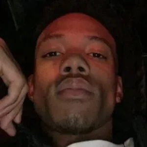 Papi Howard