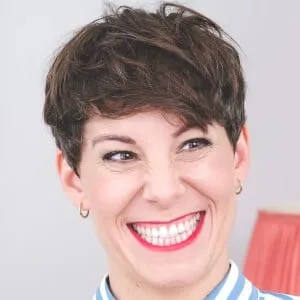 Suzi Ruffell