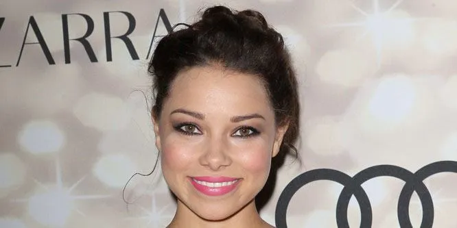 Jessica Parker Kennedy