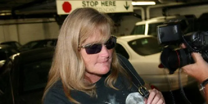 Debbie Rowe