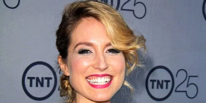 Sarah Carter