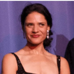 Monique Gabriela Curnen