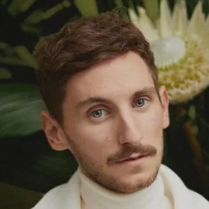 Ben Névert