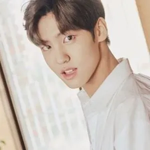Song YuVin