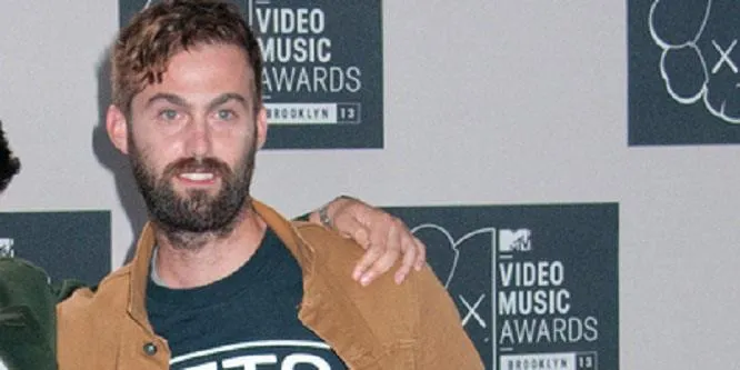 Chris Tomson