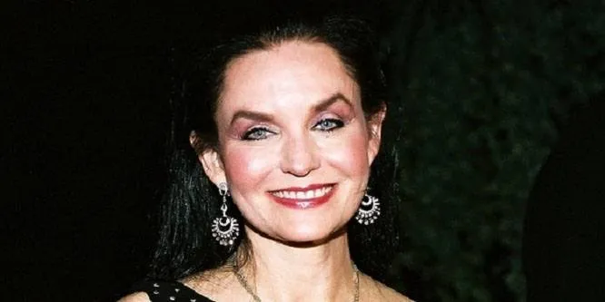 Crystal Gayle