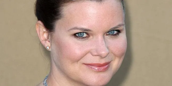 Heather Tom