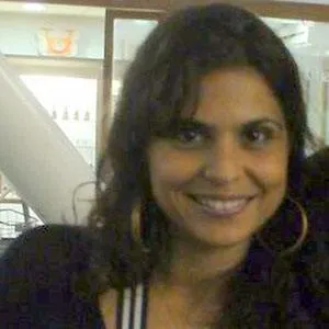 Aline Barros
