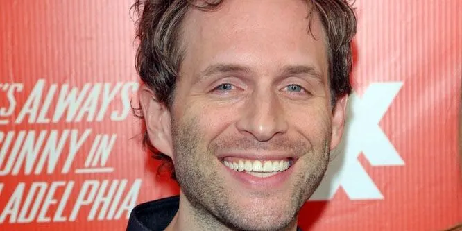 Glenn Howerton
