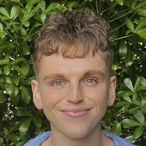 Daniel Rhodes