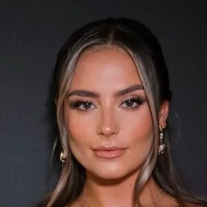 Leah Taylor