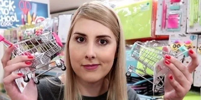 Holly Vlogs