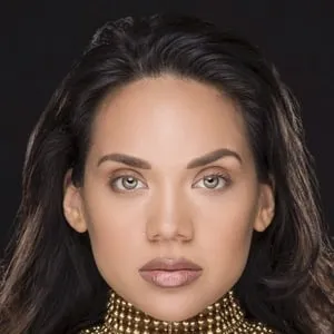 Ester Tania