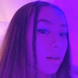 Molly Thompson (TikTok Star)