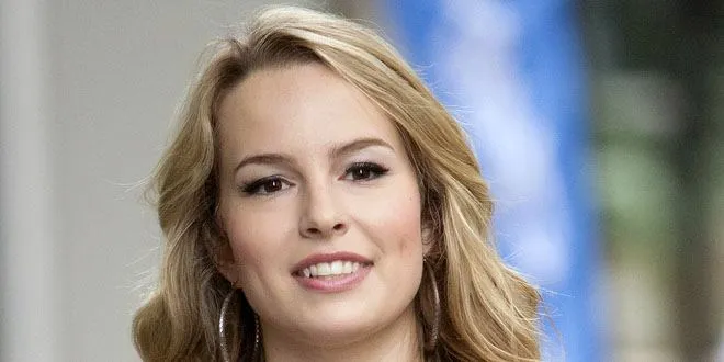 Bridgit Mendler