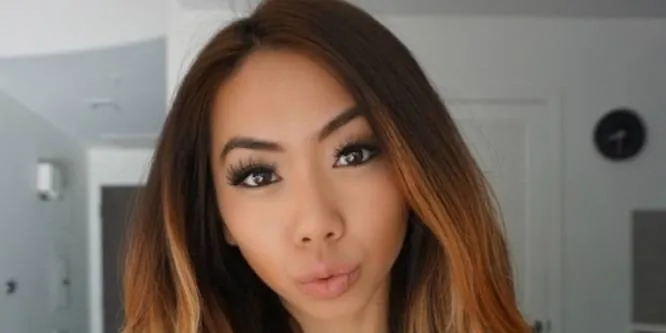 Victoria Nguyen (Instagram Star)