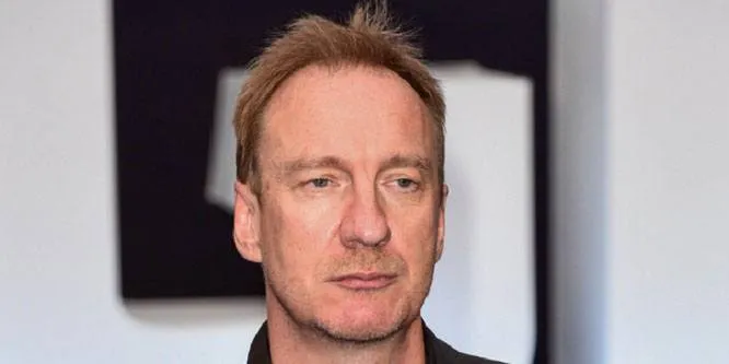 David Thewlis
