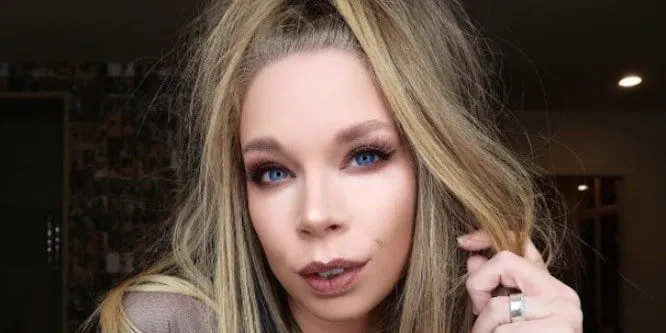 Grav3yardgirl