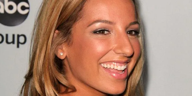 Vanessa Lengies