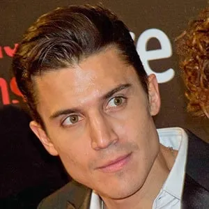 Álex González (Movie Actor)
