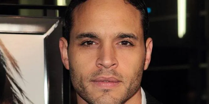 Daniel Sunjata