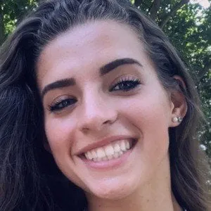 Kelsi Lenart
